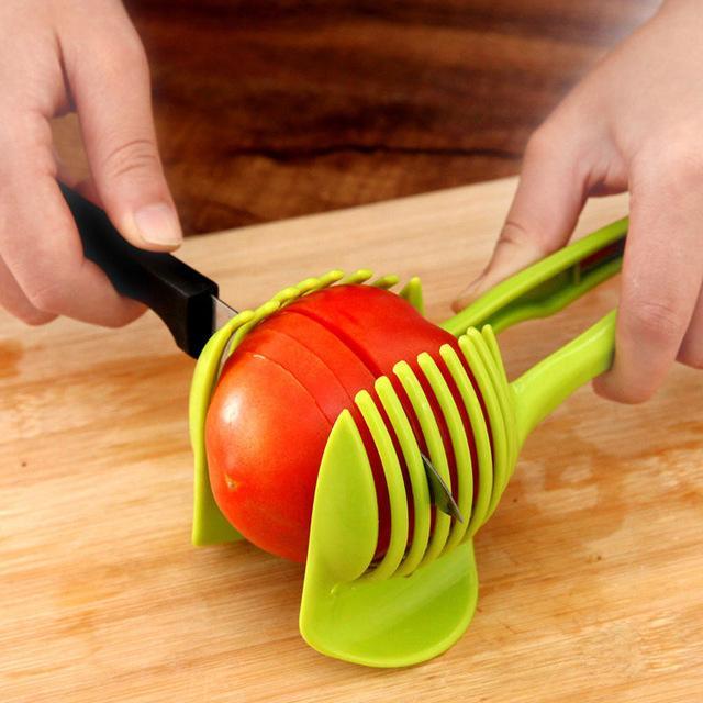 VeggieMaster™ Schneidehalter für Obst und Gemüse