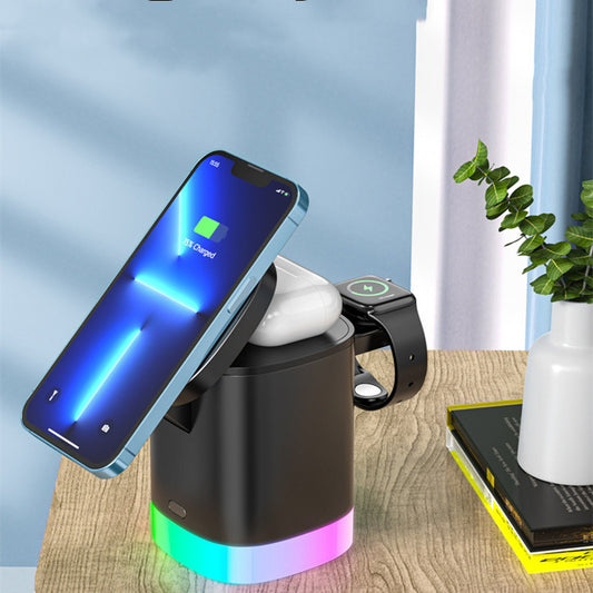 AuroraCharge Pro – Stilvolles Ladegerät für Smartphone, AirPods & iWatch.